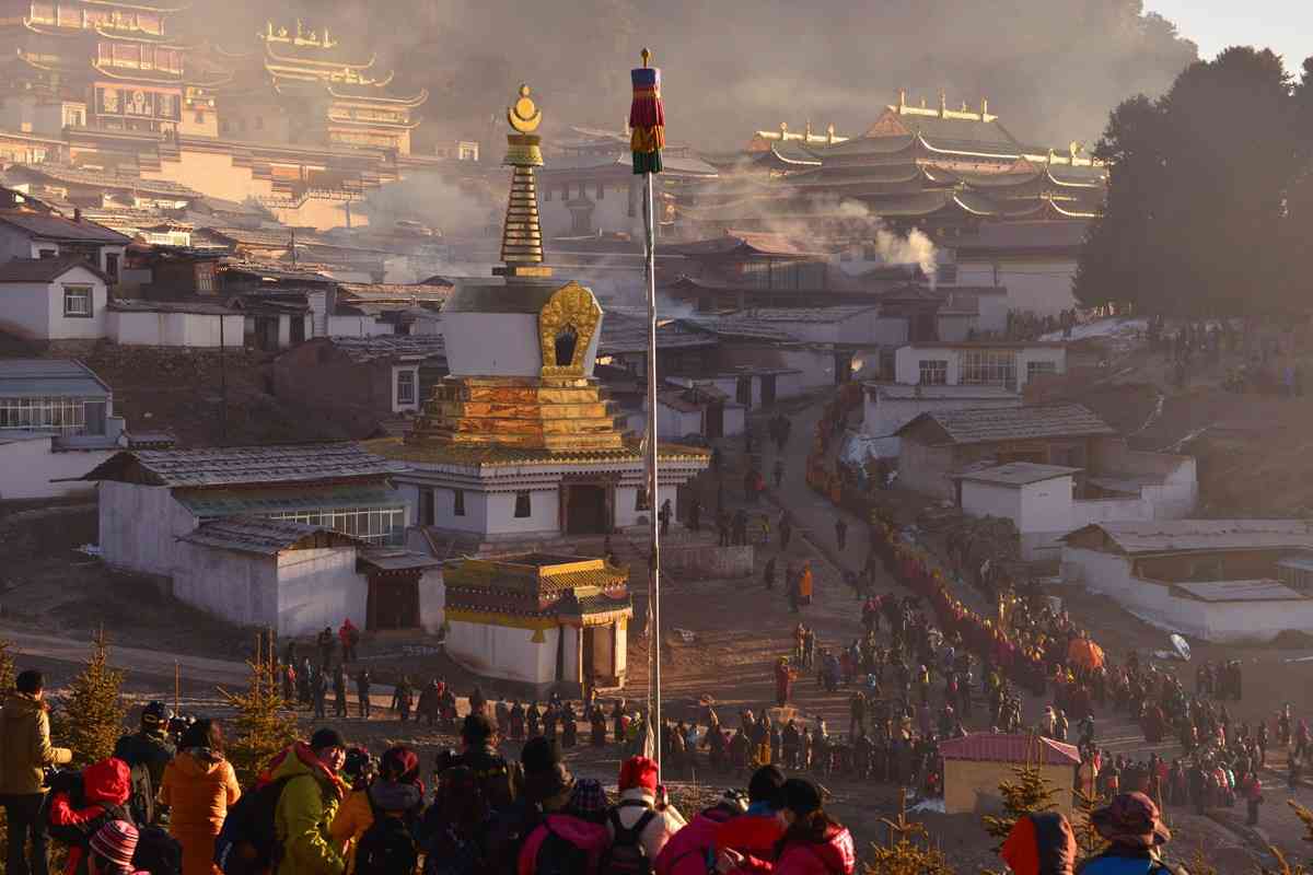 来甘南旅游，不得不去的寺庙有哪些