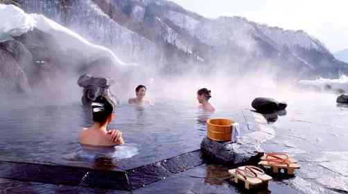如何在日本泡温泉？日本温泉小常识你知道吗？