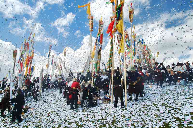 甘南藏族节日——插箭节