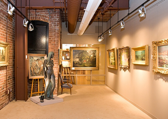 le trianon gallery